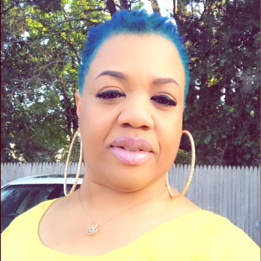 Meet your Posher, Sunny